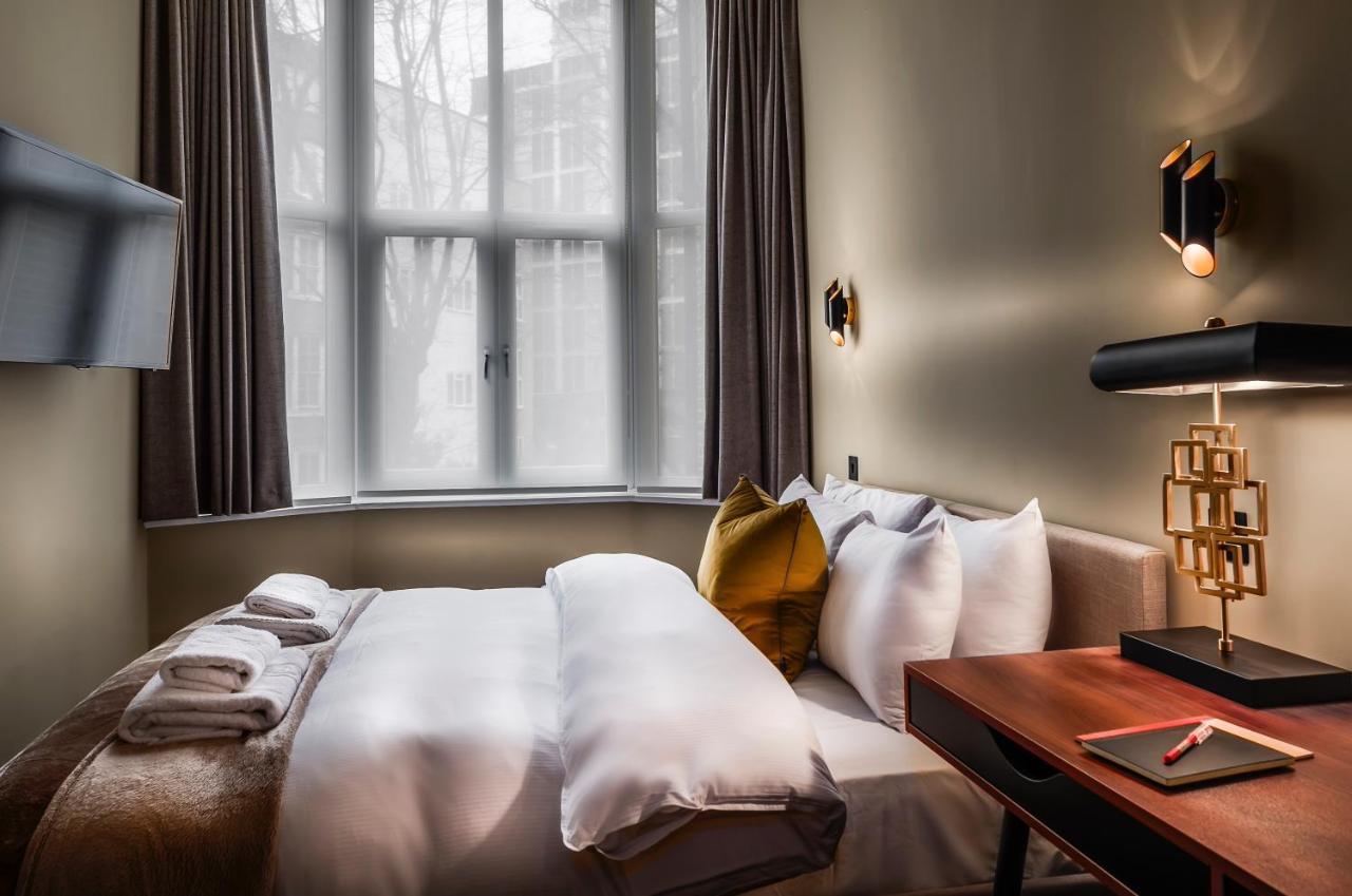 The Knaresborough By Nestor Aparthotel Лондон Екстериор снимка